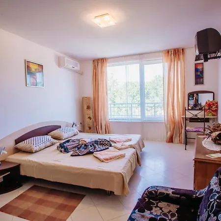 Mng Yassen Aparthotel 4*