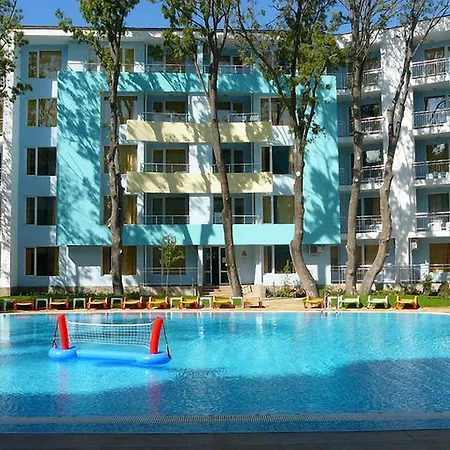 Mng Yassen Aparthotel 4*