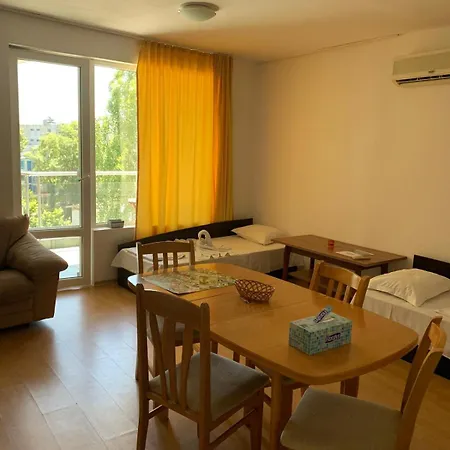 Mng Yassen Aparthotel 4*