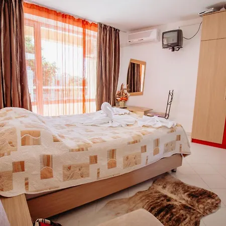 شقة فندقية Mng Yassen 4*