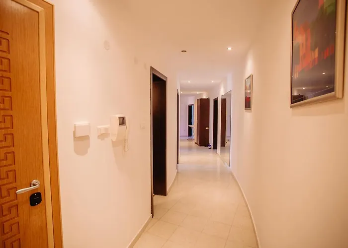 Mng Yassen 公寓式酒店 4*