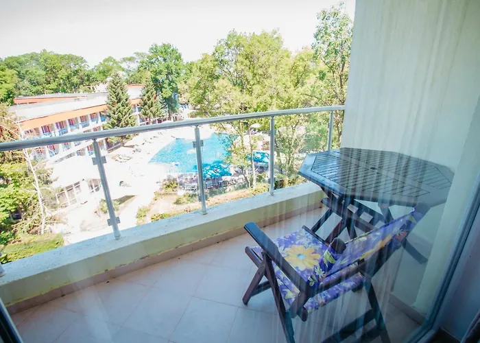 公寓式酒店 Mng Yassen 4*