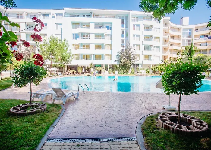 Mng Yassen 公寓式酒店 4*