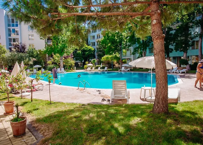 Mng Yassen 4* 阳光海滩