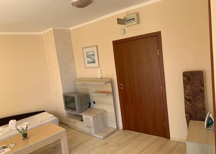 Mng Yassen 4* 阳光海滩