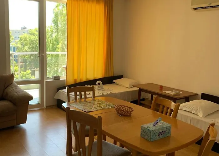 Mng Yassen 公寓式酒店 4*