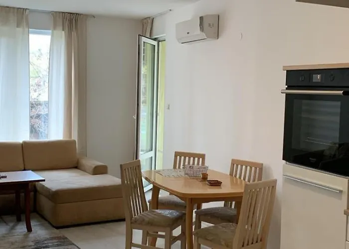 Mng Yassen 阳光海滩