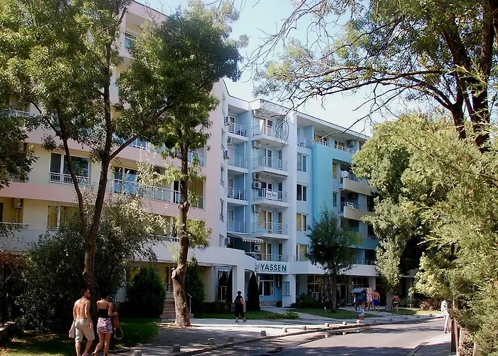 Mng Yassen 公寓式酒店